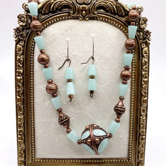 Vntg Handmade Amazonite Gemstones Necklace 18”with Enamel Pendant and Earrings - Picture 3 of 8